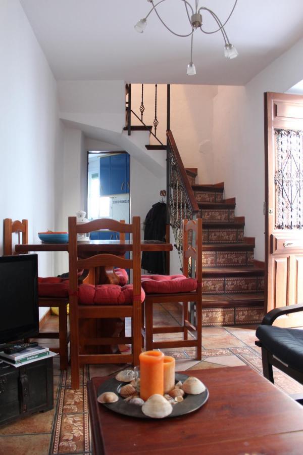 Casa Sonrisa Villa Guaro Rum bild